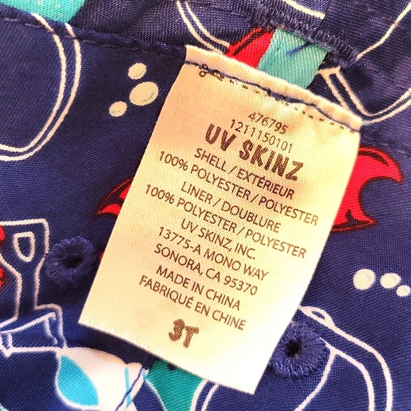 Two UV Skinz reversible summer bucket hats. - Picture 3 of 4